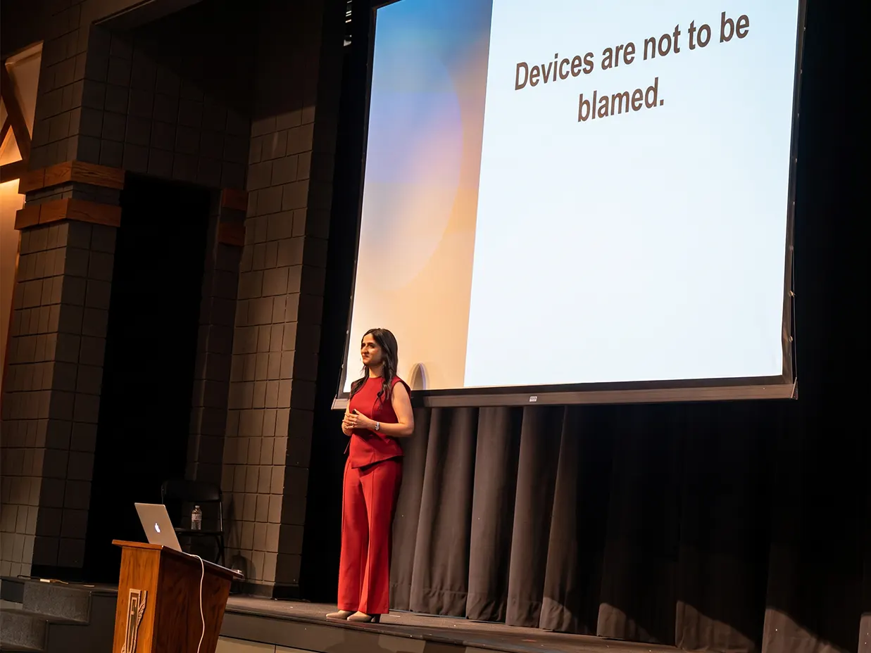 The Daily Huddle: What is Addictive and Sucks your Productivity all day?